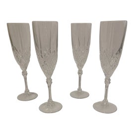 Example of Champagne Flutes in Oklahoma City