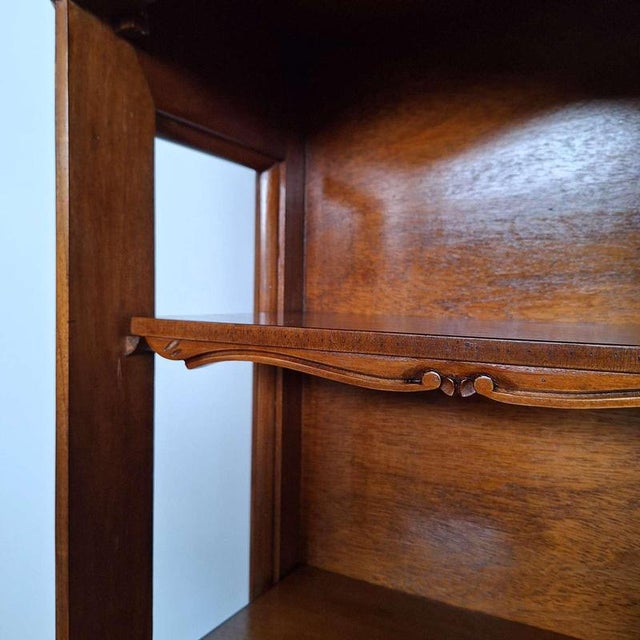 Vintage Italian Display Cabinet For Sale - Image 9 of 18