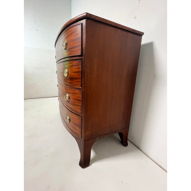 Wood C. 1820 Antique Federal Era Bow Front Chest of Drawers For Sale - Image 7 of 11