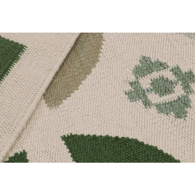 Textile Sigrid Rug by Celerie Kemble for Chairish, 12'x15' For Sale - Image 7 of 8
