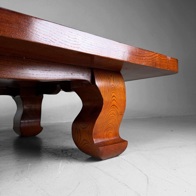 Large Japanese Zataku Low Table in Keyaki Wood, 1960s For Sale - Image 4 of 18