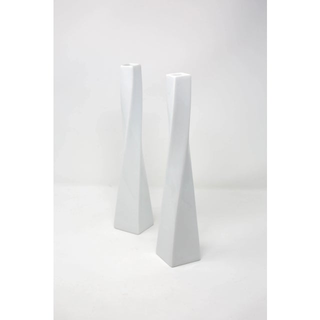 Mid-Century Modern 1950's Spiral Art Pottery Vases by Arthur Percy for Karlskrona - A Pair For Sale - Image 3 of 5