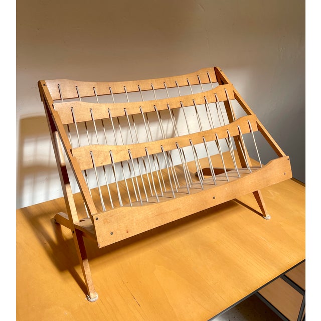 A beautiful vintage 1950s birch wood Magazine Rack by Pic-a-Pipe Detroit MI, with the original sticker label on back. This...
