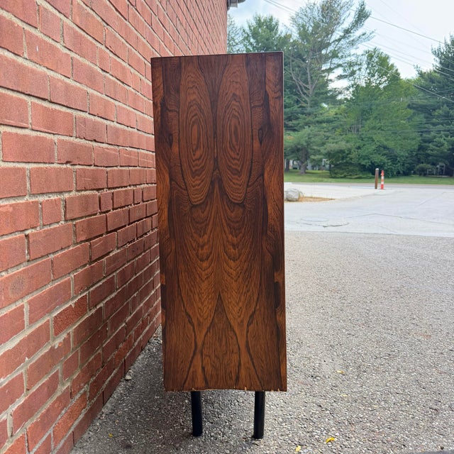 1960s 1960s Danish Modern Rosewood Bookcase With Adjustable Shelves For Sale - Image 5 of 9