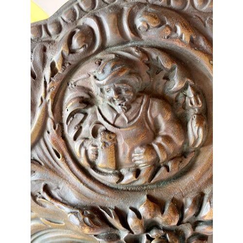 Gold Antique Renaissance Revival Bronze and Alabaster Chandelier with Serpent Details, 1900 For Sale - Image 8 of 18