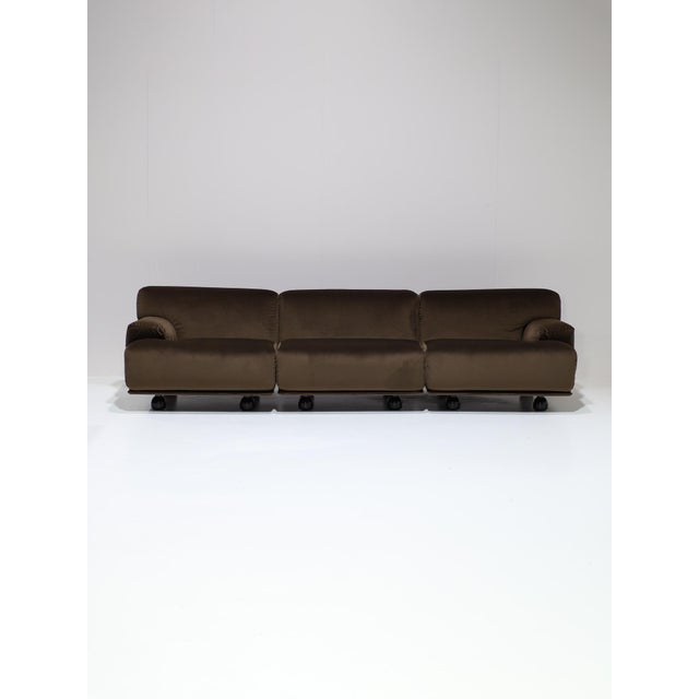 Beautiful vintage modular sofa set, model 'Fiandra', designed by Vico Magistretti for Cassina in 1975, Italy. The set...