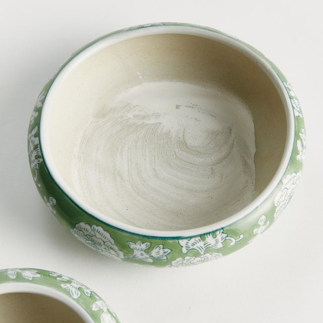 Kenneth Ludwig Chicago Imperial Lotus Low Pots, Set Of 2 For Sale - Image 4 of 7