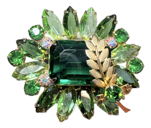 Vintage DeLizza & Elster Green Rhinestone Gold Leaf Finding Brooch • Book Piece
