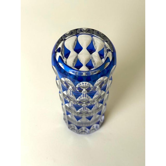 Art Deco Blue Overlay Cut Crystal Vase by Carl Meltzer for Haida, 1915 For Sale - Image 15 of 18