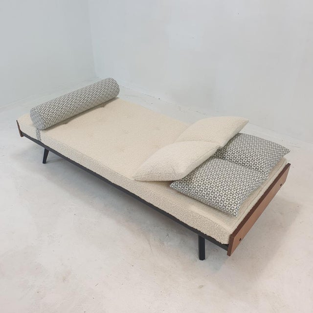 1960s Daybed with Hermes Cushions and Bolster, 1960s For Sale - Image 5 of 18