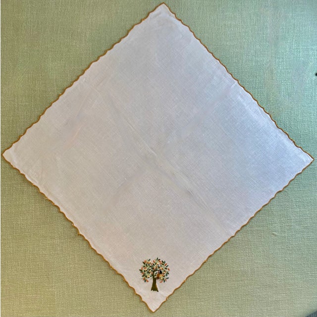 English Embroidered Christmas Holiday Placemats & Napkins Set For Sale - Image 3 of 12