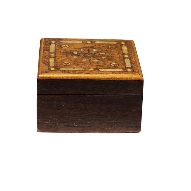 Early 20th Century Early 20th Century Rosewood Mother of Pearl Ring Box For Sale - Image 5 of 5