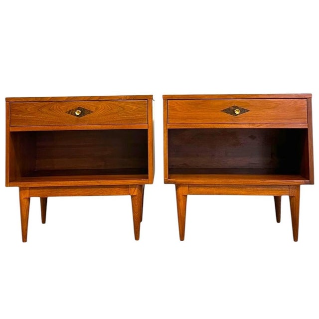 Bring authentic 1960s retro charm to your bedroom with this exquisite pair of vintage Mid-Century Modern walnut...