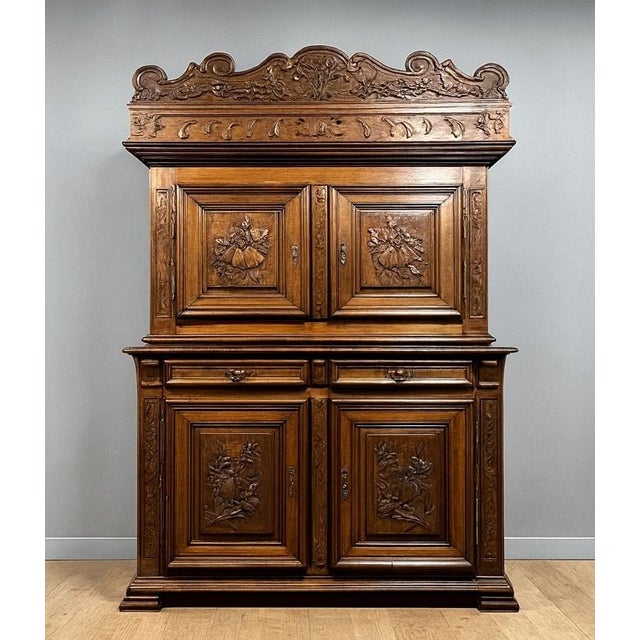Wood Renaissance Style Montbéliard Four-Door Cabinet in Oak For Sale - Image 7 of 8