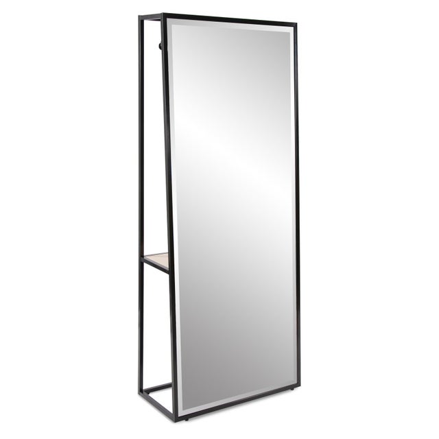 With small space living being such a hot trend currently, we started to design with this in mind. The O'Neill beveled...