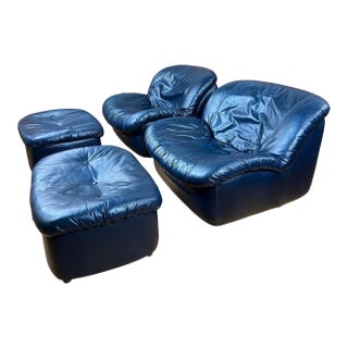 Vintage Navy Blue Pod Style Swivel Lounge Chairs and Ottoman’s - 4 Pieces For Sale