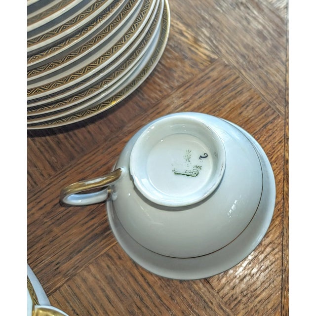 1930s Graf & Kippler Porcelain 92 Piece Set, Exceptional Pattern For Sale In San Diego - Image 6 of 8