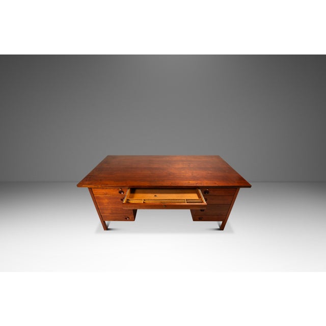 Mid-Century Modern Rare Restored Substantial Mid-Century Modern Executive Desk in Walnut by Edward Wormley for Dunbar, Usa, C. 1950s For Sale - Image 3 of 18