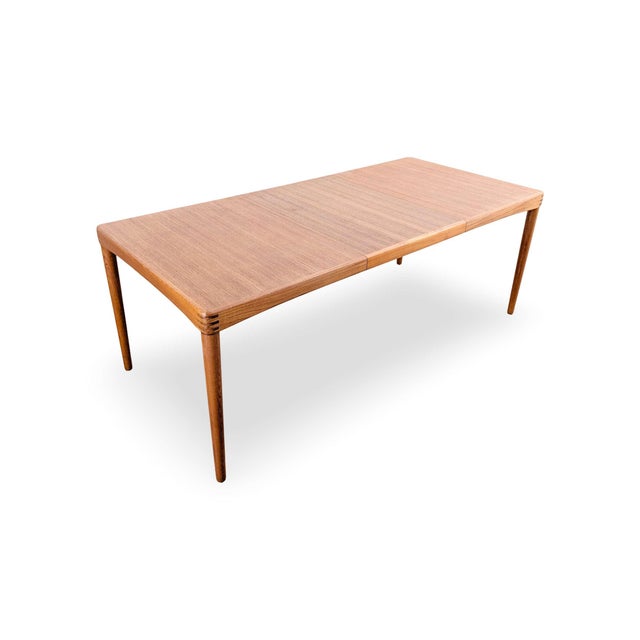 Wood Mid-Century Extendable Dining Table in Teak by H.W. Klein for Bramin For Sale - Image 7 of 14
