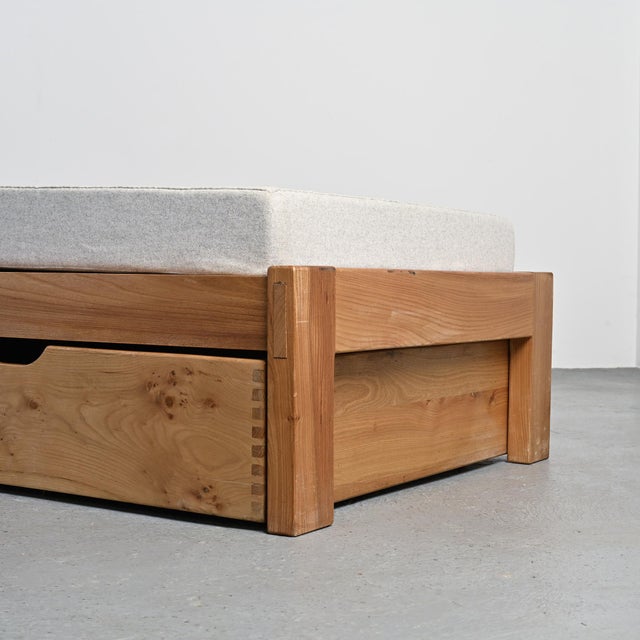 Mid-Century Modern Pine Daybed from Atenor, France, 1970s For Sale - Image 3 of 16