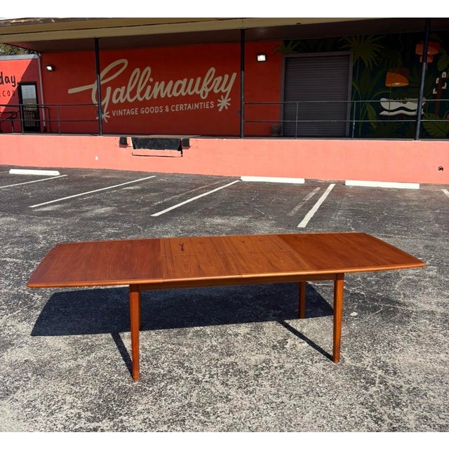 Mid Century Danish Teak Dining Set W/ 2 Butterfly Leaves & 8 Chairs For Sale - Image 10 of 15