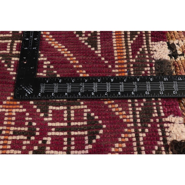 Textile Vintage Zayane Beni M'Guild Moroccan Rug, 05'07 X 10'00 For Sale - Image 7 of 10