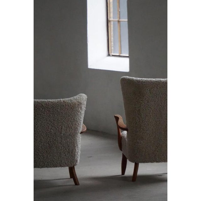 Vintage Lounge Chair in Oak and Shearling Lambswool by Viggo Boesen, 1950s For Sale - Image 9 of 18