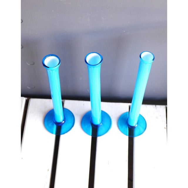Vintage Tall Handblown Orchid Vases in Azure Blue by Artur Percy for Gullaskruf, 1970s, Set of 3 For Sale - Image 9 of 11