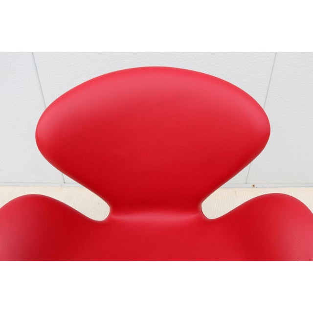 Danish Mid-Century Modern Arne Jacobsen for Fritz Hansen Red Leather Swan Chair, New For Sale - Image 11 of 18