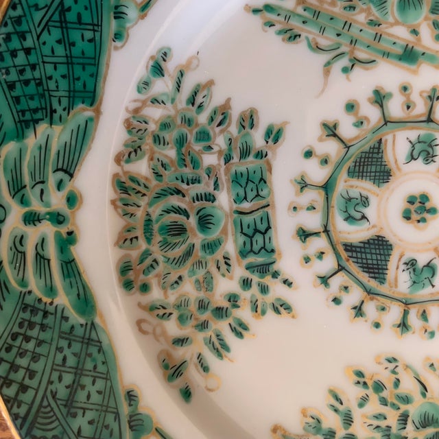 Set of Eight Green Fitzhugh Porcelain Butter Plates Along With a Serving Dish For Sale - Image 11 of 16