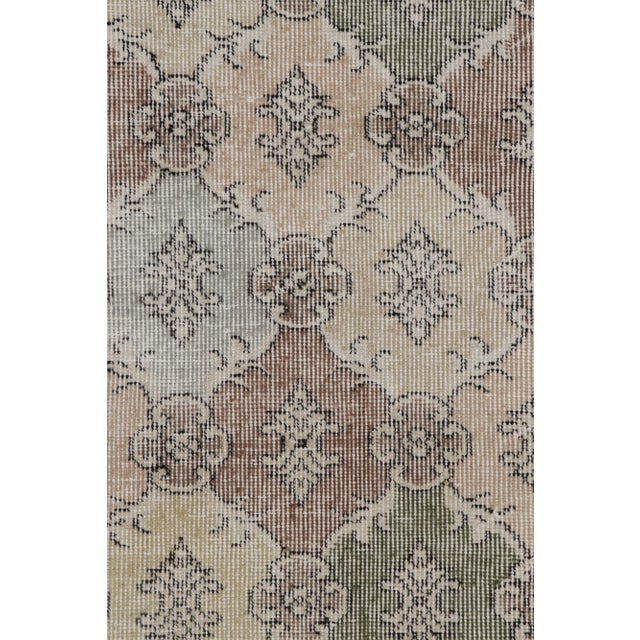 Vintage Zeki Müren Rug, With Geometric Patterns, From Rug & Kilim For Sale In New York - Image 6 of 7