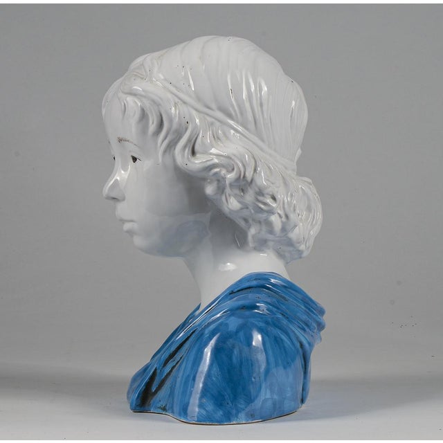 1990s White and Blue Ceramic Sculpture of Boy by Cigna Carlo Bellan, 1990s For Sale - Image 5 of 10