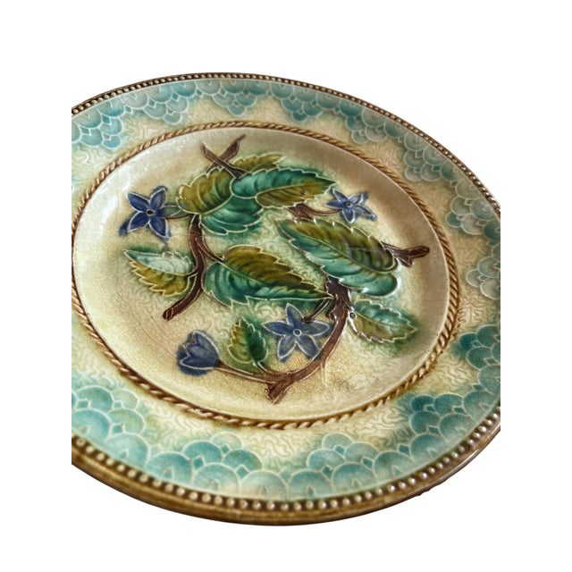 French French Majolica Plates - A Pair For Sale - Image 3 of 6