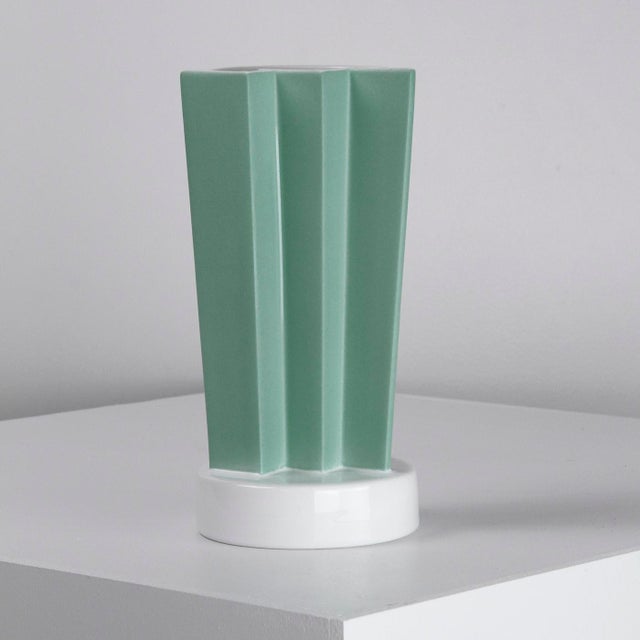 Ceramic Vase by Ettore Sottsass for Alessio Sarri, 1990s For Sale - Image 3 of 12