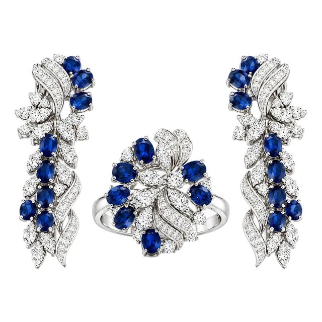 18k White Gold Blue Sapphire & Diamond Floral Ring & Earrings Set, 3 Pieces For Sale