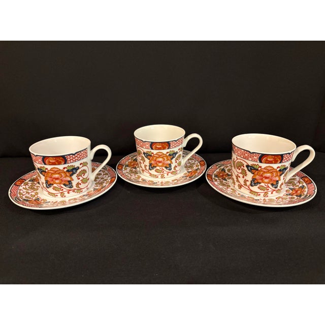 Mid 20th Century Mid Century Imari Style Cup and Saucer in the Peony Pattern by Georges Briard - Set of Three For Sale - Image 9 of 9