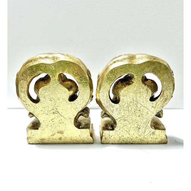 Rococo Vintage Gold Gilt Shell Bookends – Neoclassical Rococo Pair For Sale - Image 3 of 6