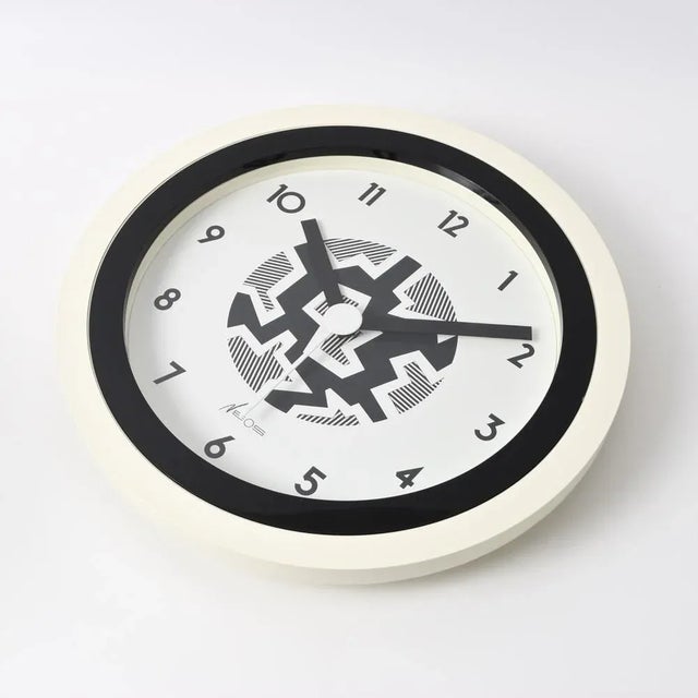 Postmodern Wall Clock by Nathalie Du Pasquier and George Sowden for Neos Lorenz, 1980s For Sale - Image 6 of 10