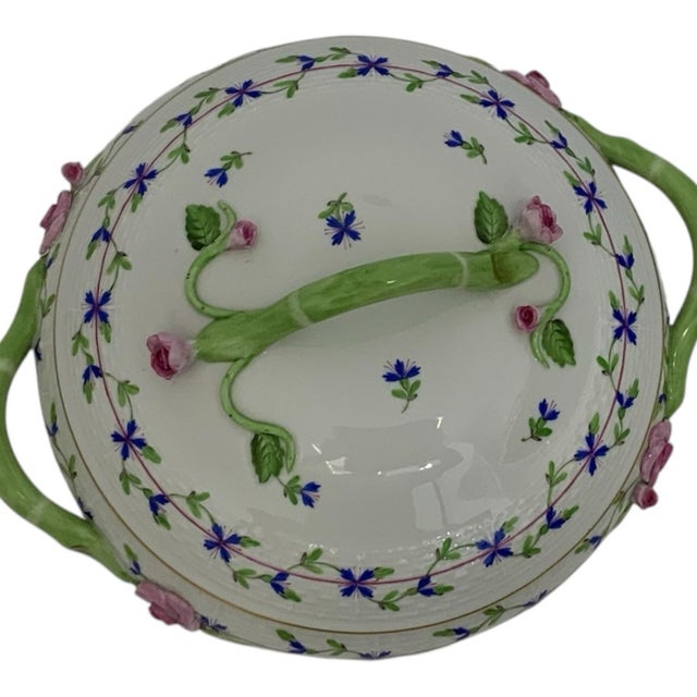Vintage Herend Hungary Blue Garland PBG Round Covered Vegetable Dish Form 86 Made in Hungary c. 1980s. Discontinued....