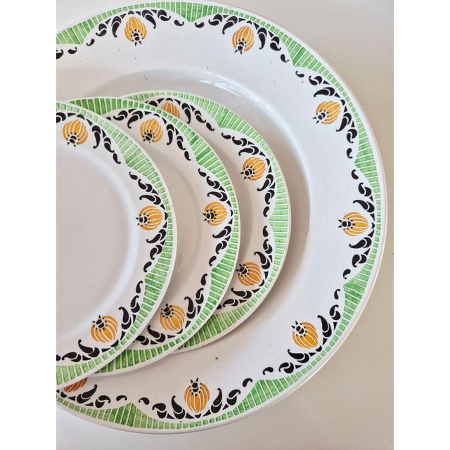 1920s French Art Deco Maroussia Dessert Set from Sarreguemines, 1930s, Set of 8 For Sale - Image 5 of 10