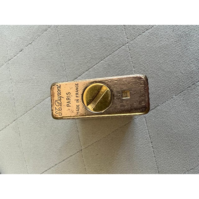 S. T. Dupont Vintage Gold-Plated Diamond Head Pocket Gas Lighter By S. T. Dupont, Paris For Sale - Image 4 of 18