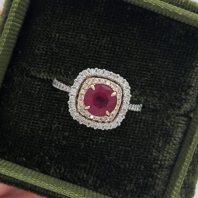 Metal Beautiful Ruby Ring w Earth Mined Diamonds in Solid 14K White Gold Round 6mm For Sale - Image 7 of 8