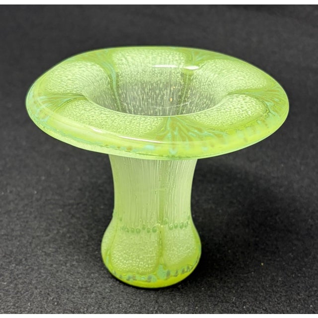Mid-Century Modern Higgins Art Glass Drop Out Vase Kiwi For Sale - Image 3 of 6