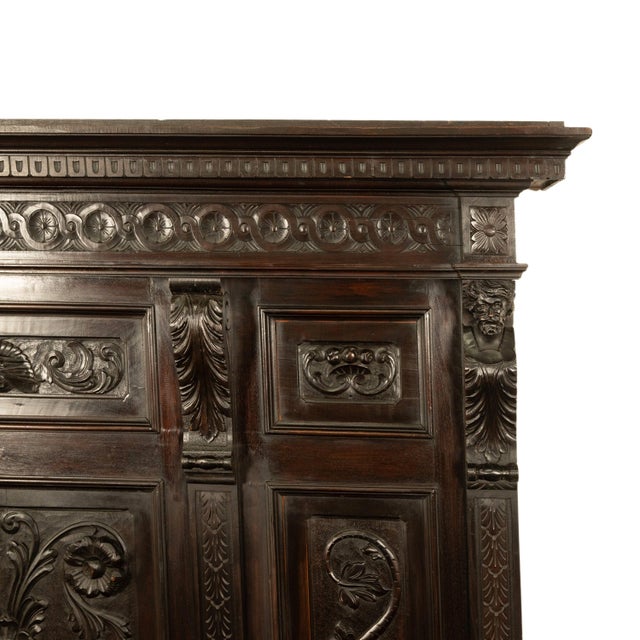 Antique 19th Century Italian Renaissance Revival Carved Hall Bench Storage Settle 1880 For Sale - Image 10 of 15