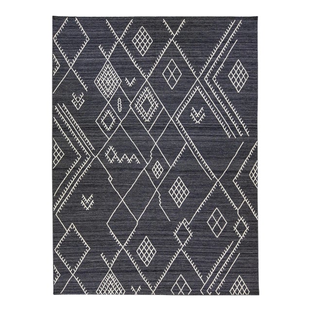 Early 21st Century Contemporary Apadana's Nantucket Collection Flatweave Kilim Designed Wool Rug in Charcoal For Sale