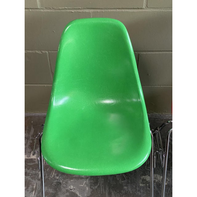All 4 chairs are labeled: crimson - cn cadmium green - cg cobalt blue - cb grey light - gl this piece has an attribution...
