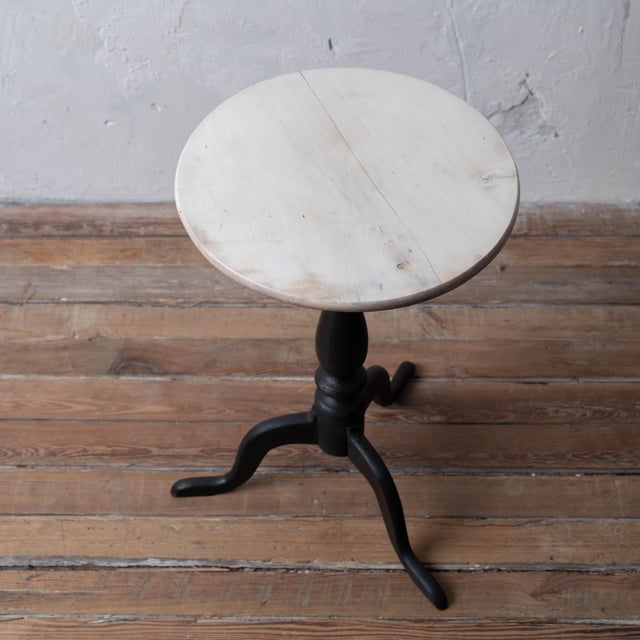 Queen Anne New England Queen Anne Cherry Candle Stand in Black, c.1760 For Sale - Image 3 of 16