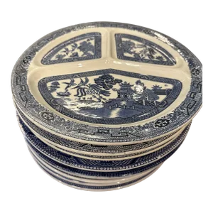 Mismatched Chinoiserie Divided Plates. S/8