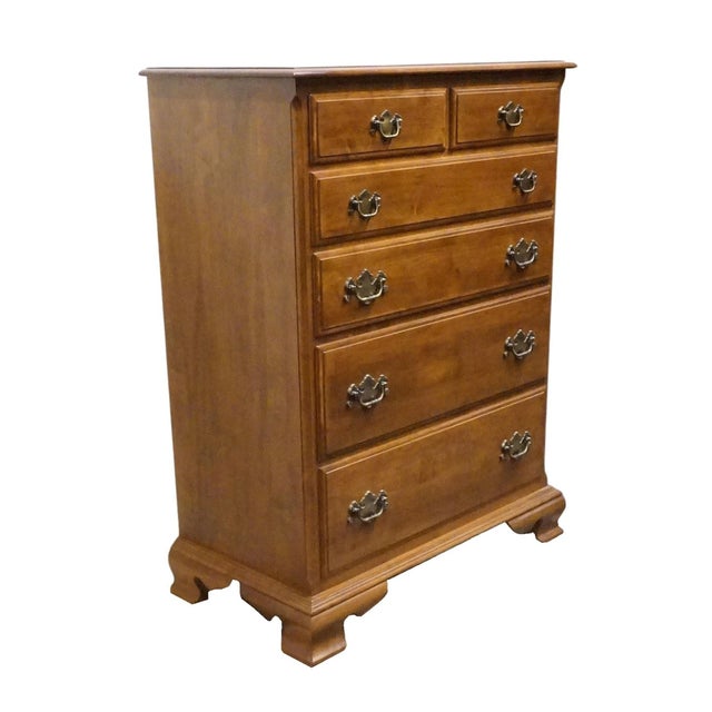 Ethan Allen Ethan Allen Heirloom Nutmeg Maple Colonial Early American 35" Chest of Drawers 10-5304 For Sale - Image 4 of 13