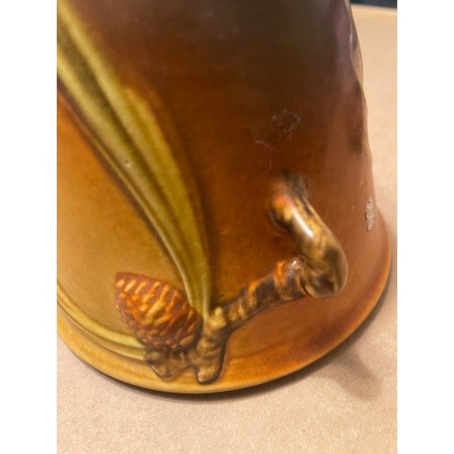 1930s 1930s Ext Rare #633-5 Roseville Pine Cone 2-Handled Flower Pot With Saucer Underplate Brown Green Blue Orig Stamp For Sale - Image 5 of 12
